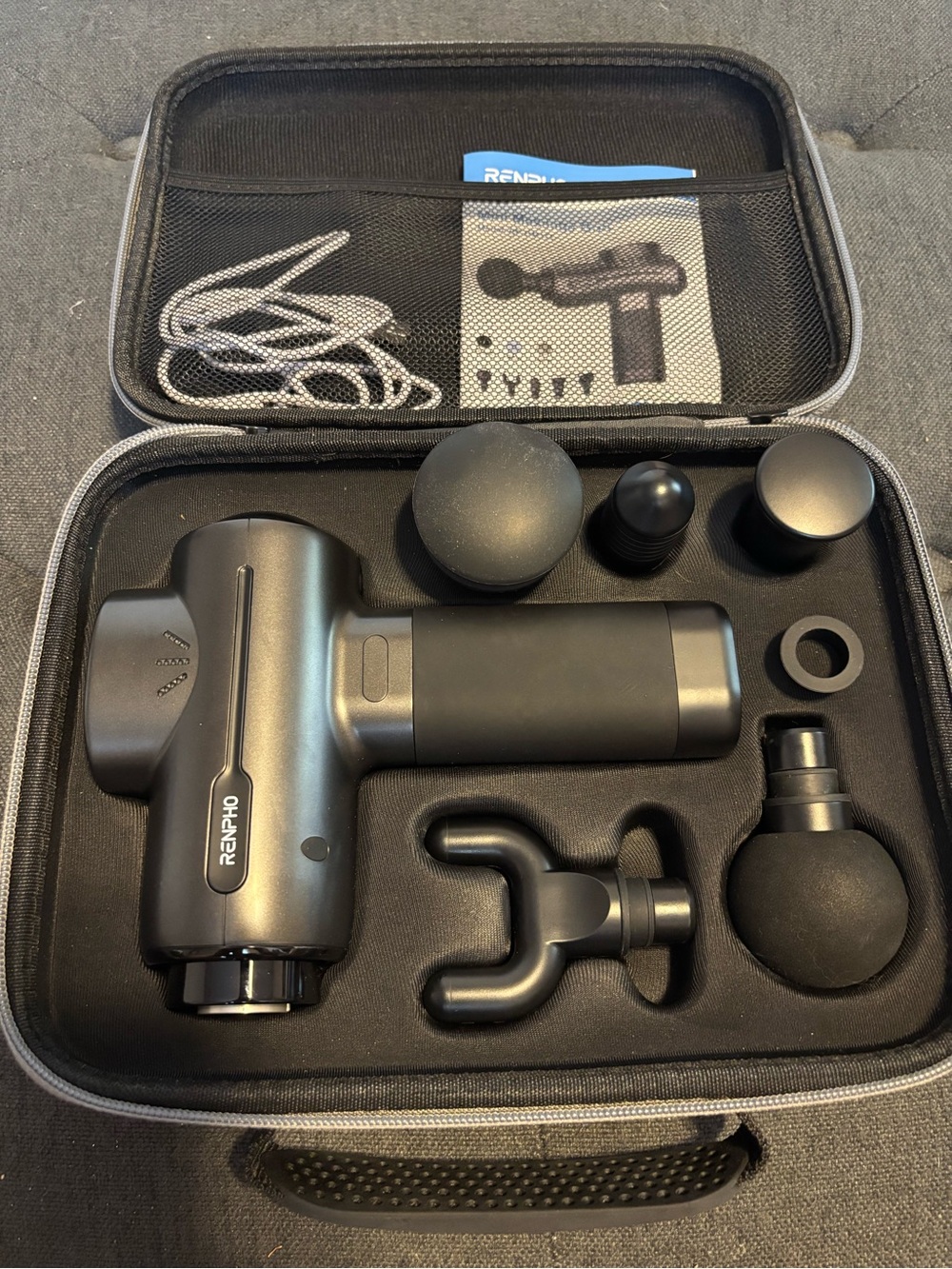 Renpho Active Massage Gun (Model RP-GM171) Gun with Travel Case and 5 Heads